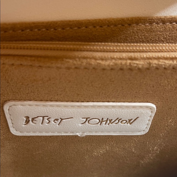 RARE Betsey Johnson Red Ladybug White Crossbody Bag NWT - Picture 12 of 15